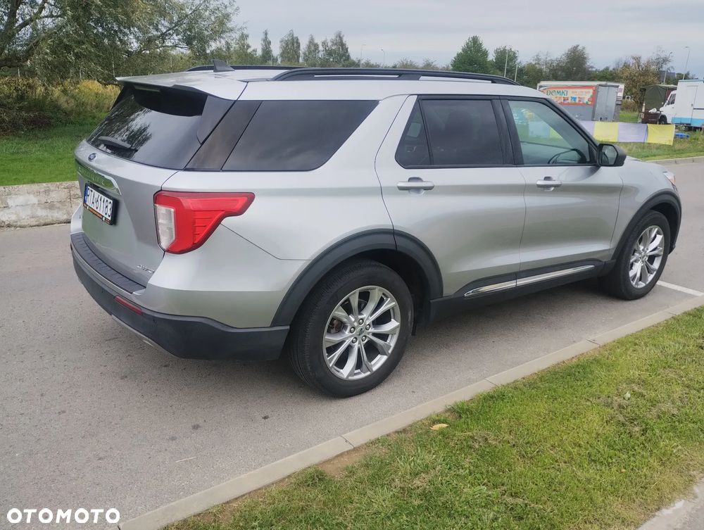 Ford Explorer - 5