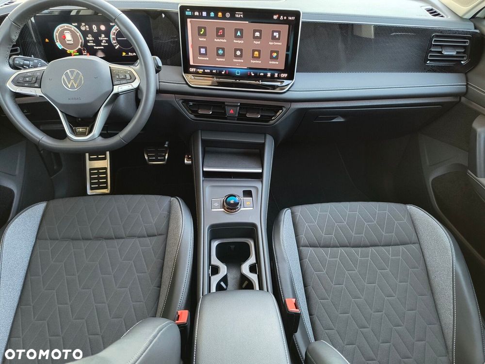 Volkswagen Tiguan - 14