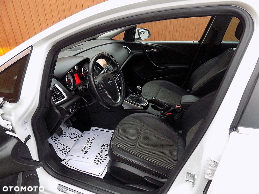 Opel Astra 1.4 Turbo Selection - 5