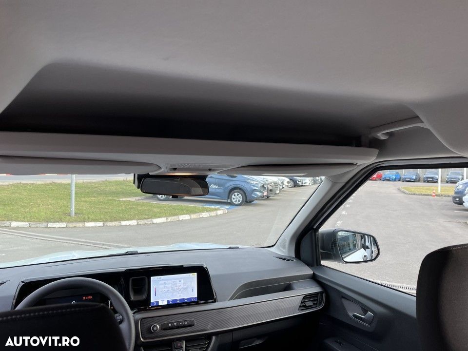 Ford Tourneo Courier - 15