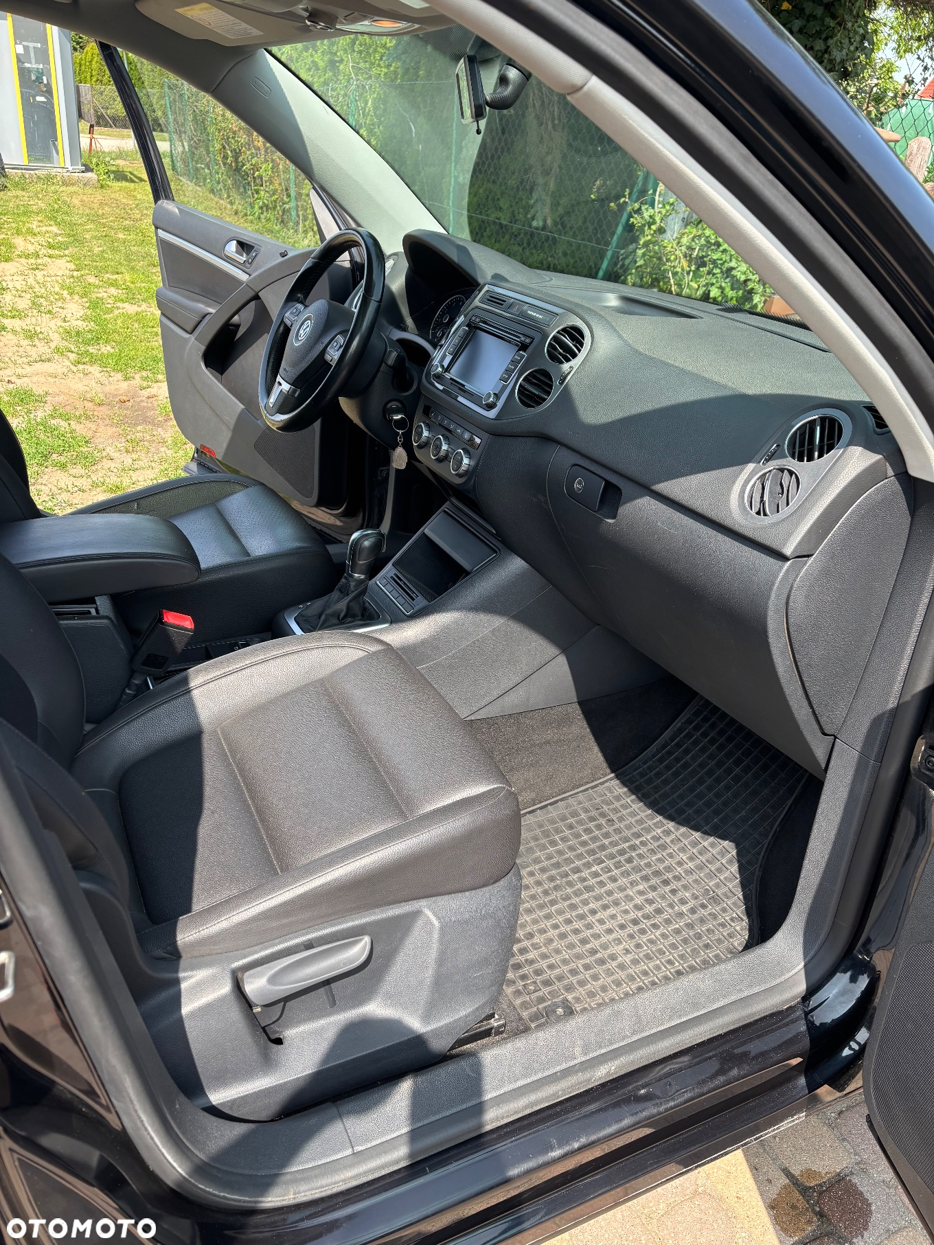 Volkswagen Tiguan - 14