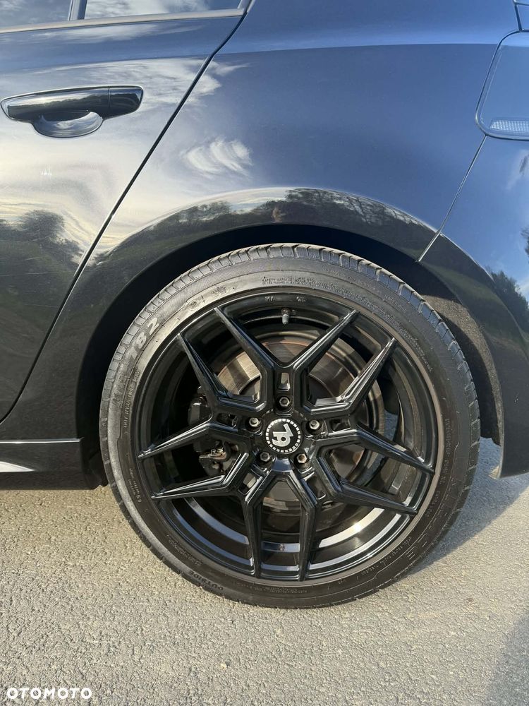 Volkswagen Golf 2.0 R DSG - 8