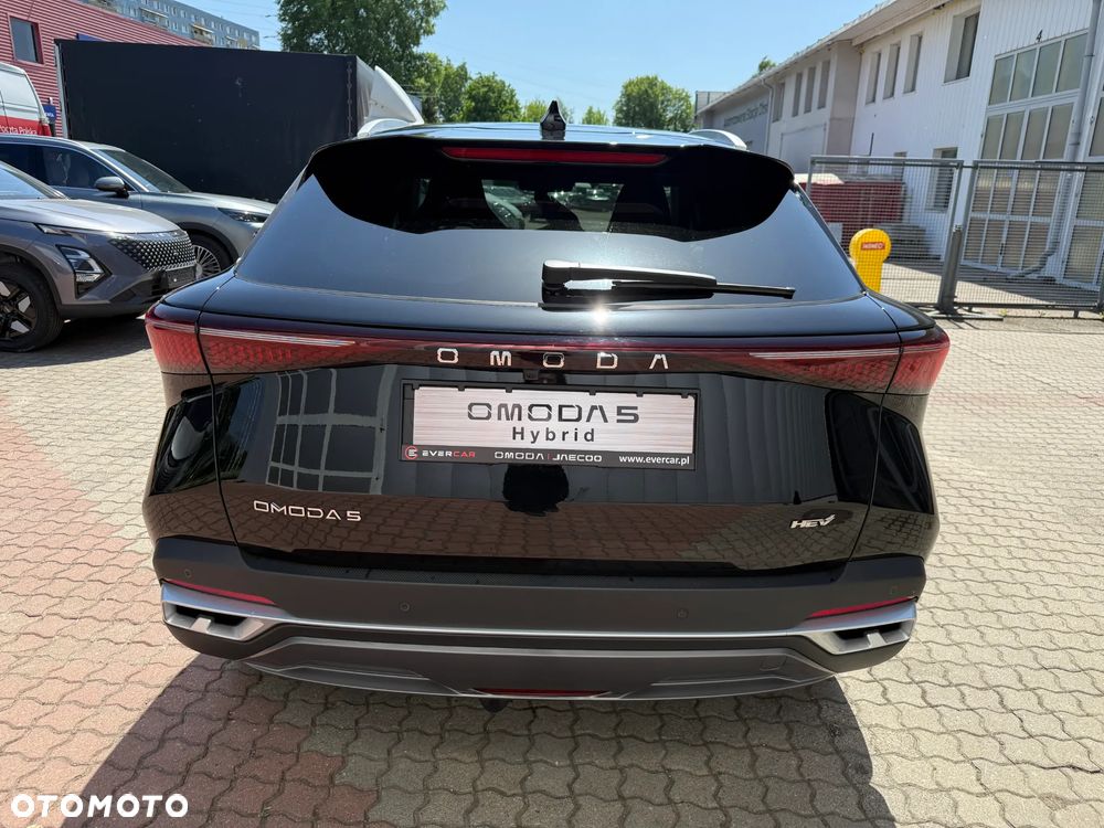 Omoda 5 1.5 T-GDI Hybrid Premium DHT - 8