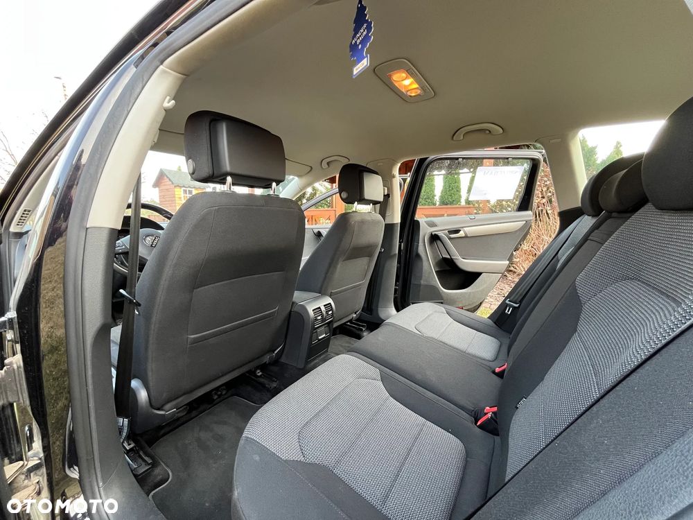 Volkswagen Passat 2.0 TDI Comfortline Optimum DSG - 11