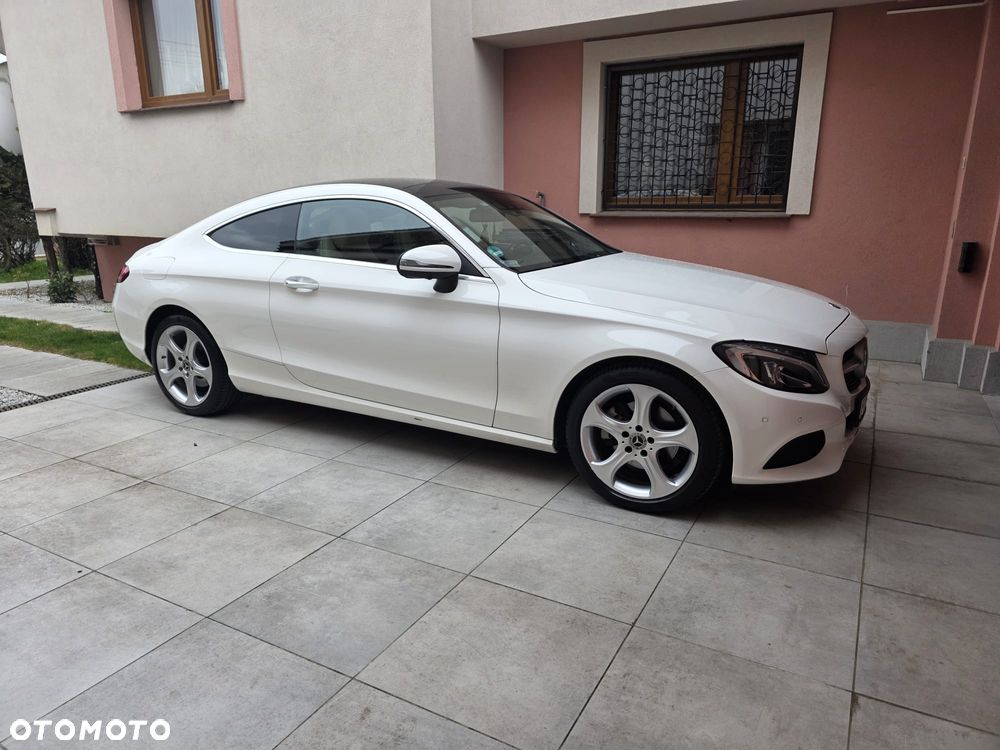 Mercedes-Benz Klasa C 200 4-Matic 9G-Tronic - 1