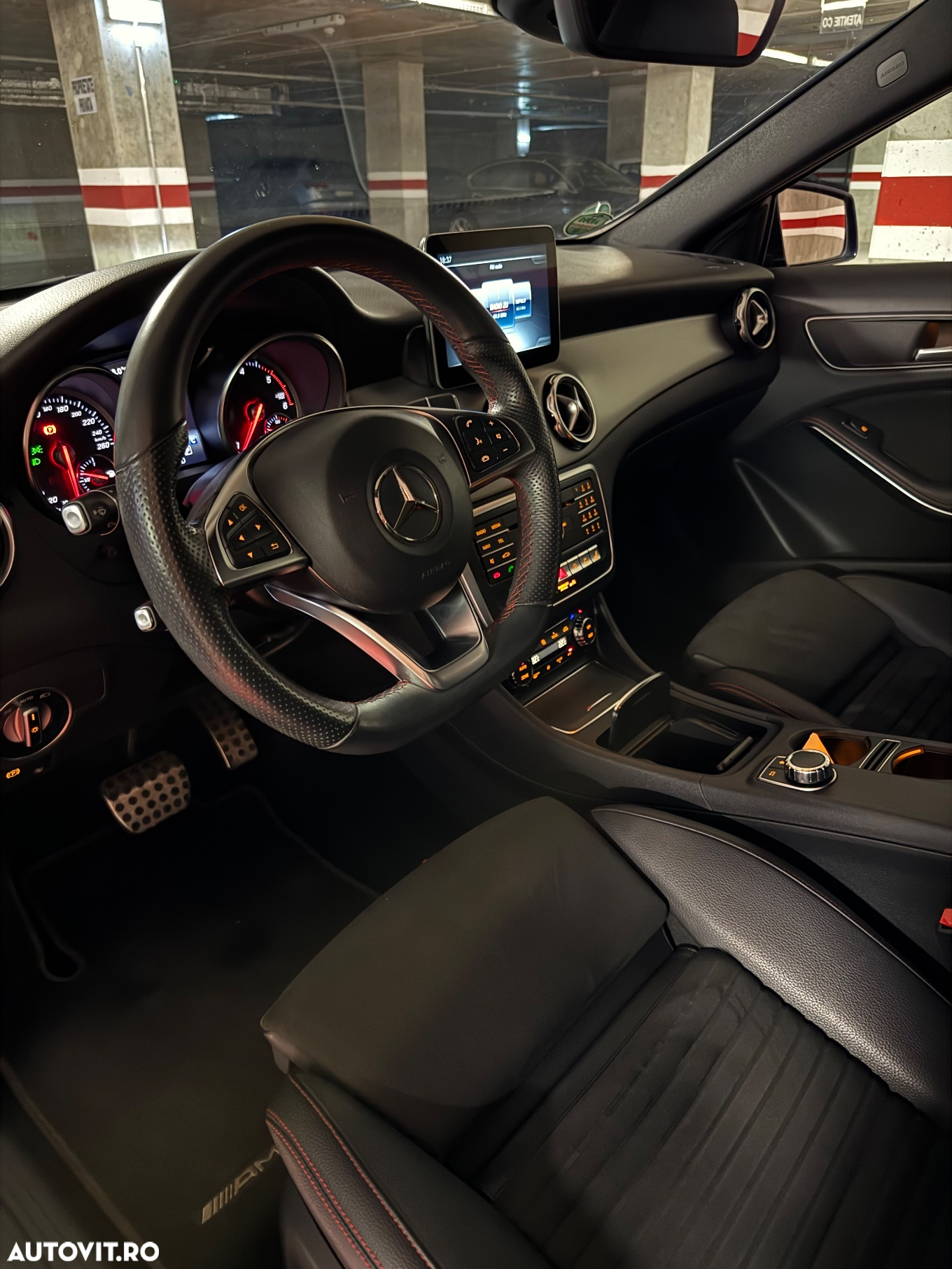Mercedes-Benz GLA 180 (CDI) d 7G-DCT AMG Line - 14