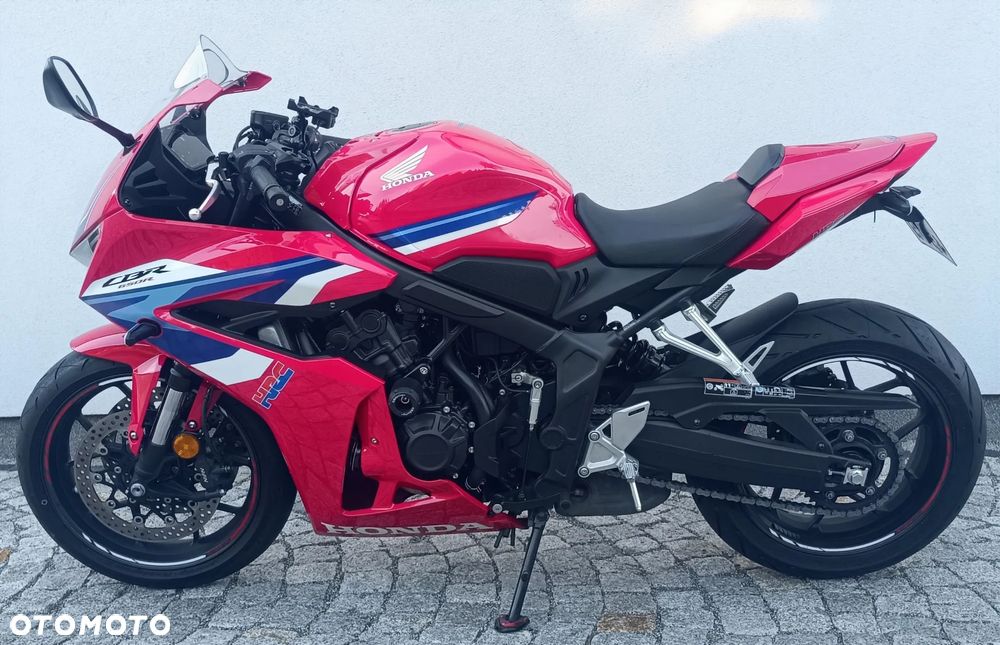 Honda CBR - 3