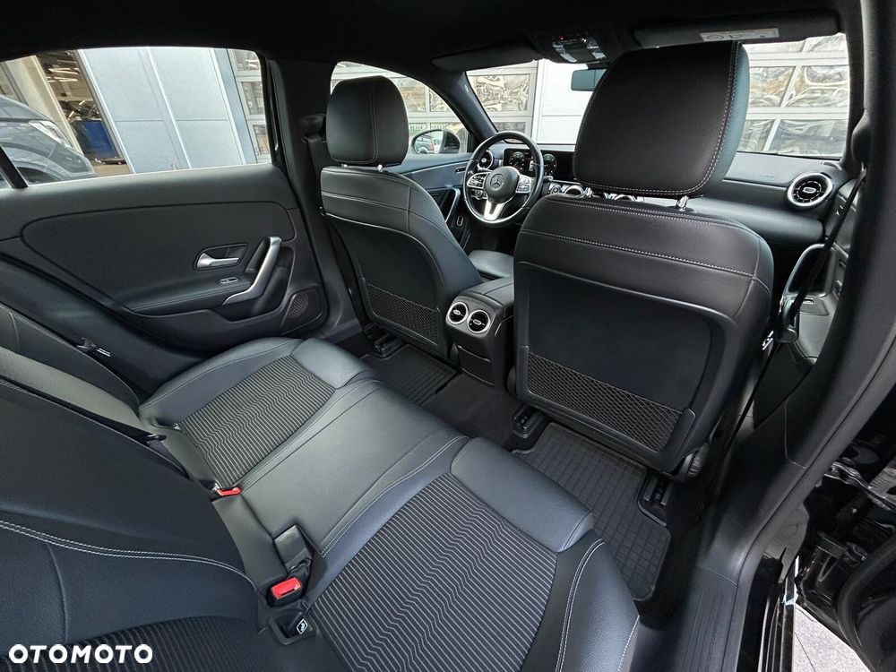 Mercedes-Benz Klasa A 220 d 4-Matic 8G-DCT - 7