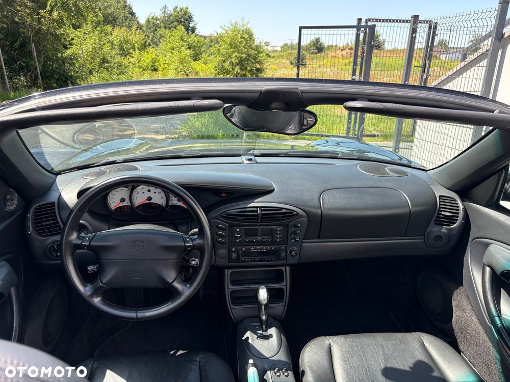 Porsche Boxster - 7