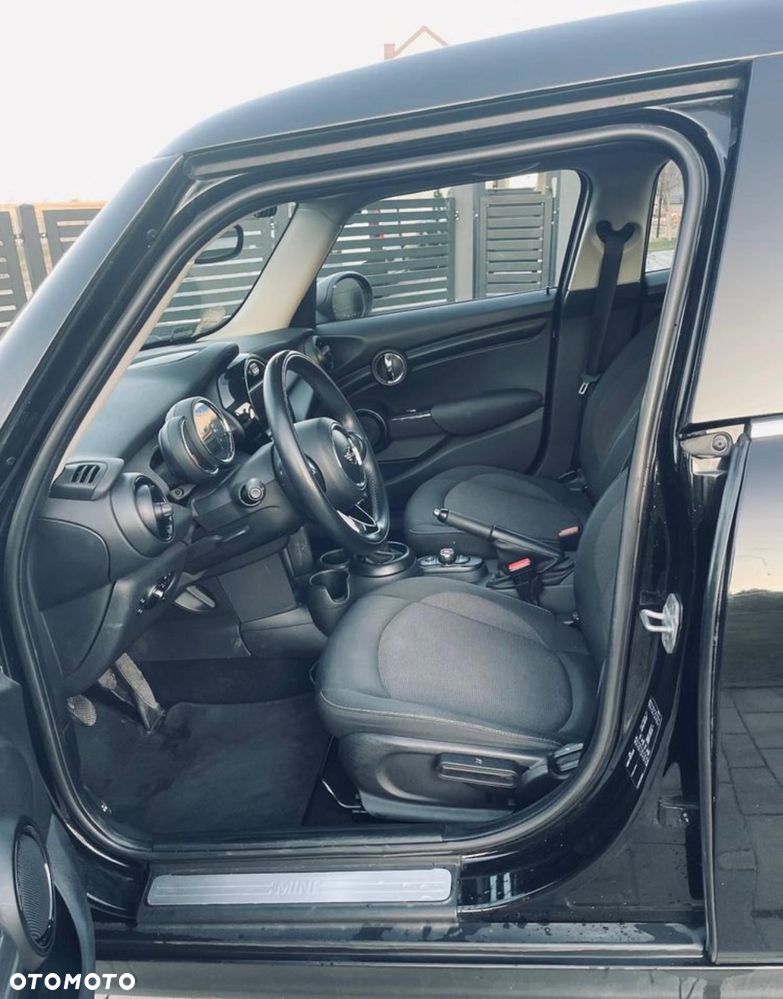 MINI ONE - 8