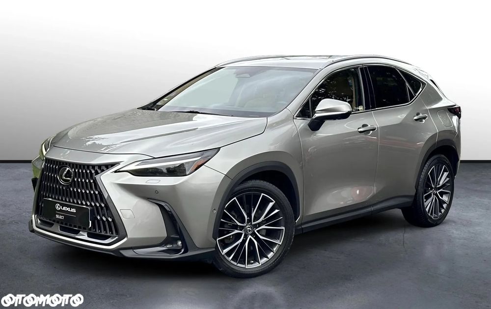 Lexus NX 350h Omotenashi AWD - 2