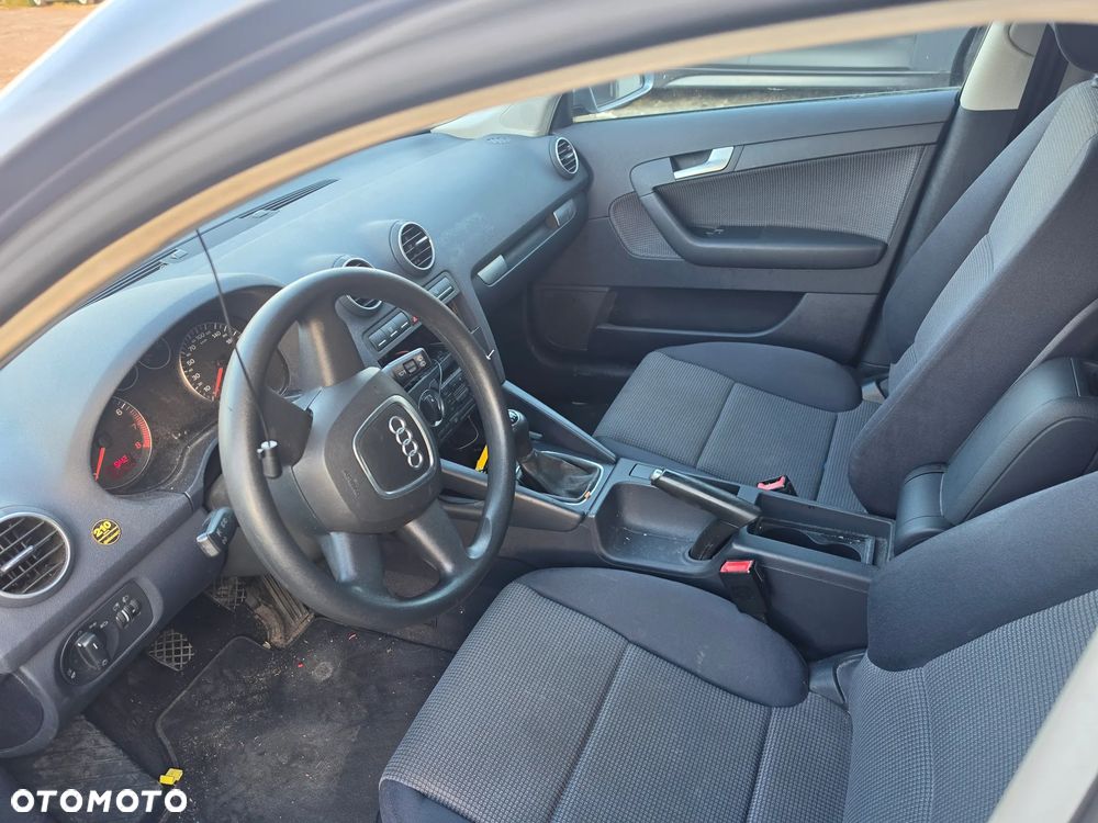 Audi A3 Sportback - 10