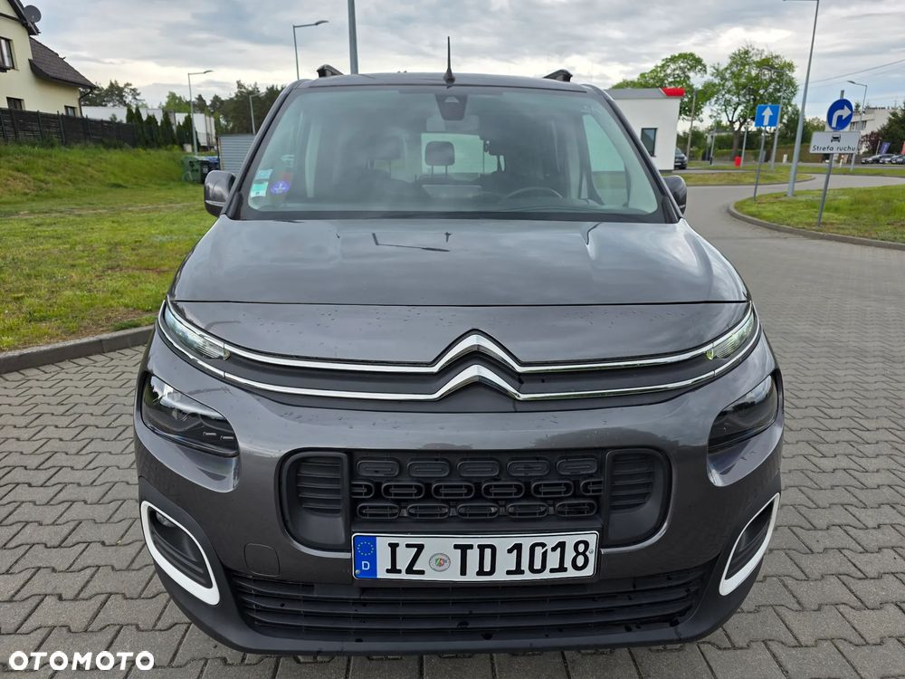 Citroën Berlingo XL PureTech 110 FEEL - 3