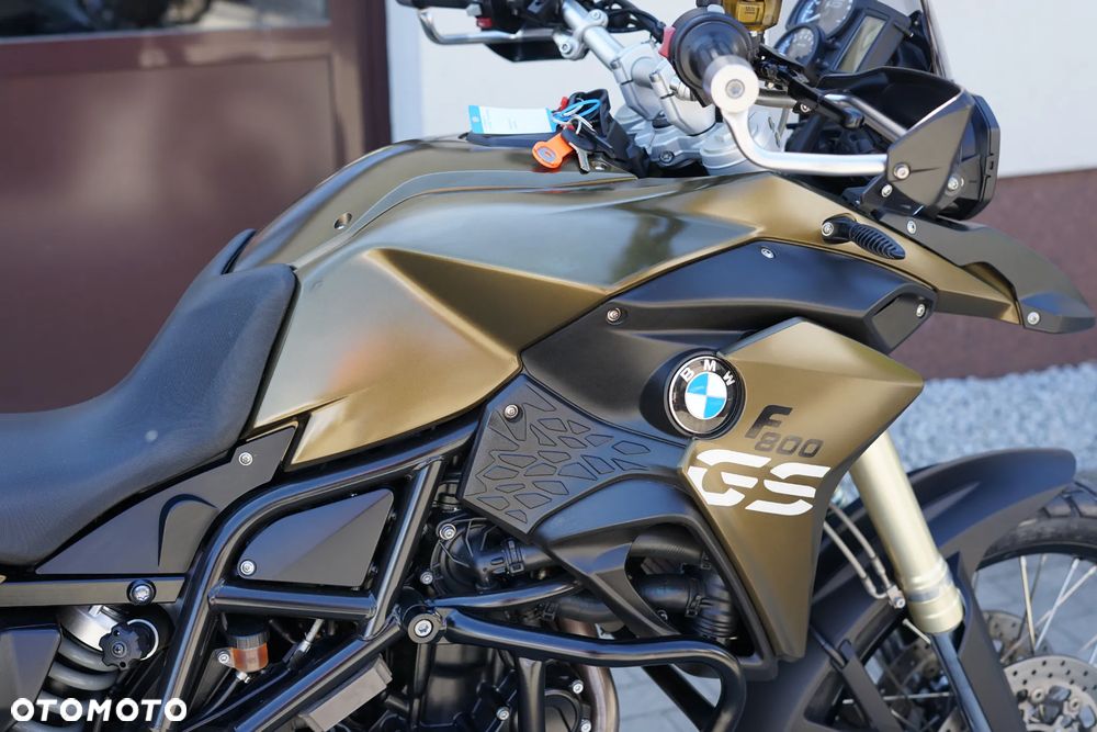 BMW F - 9