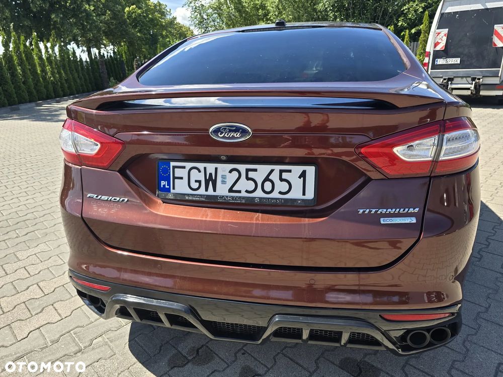 Ford Fusion - 6