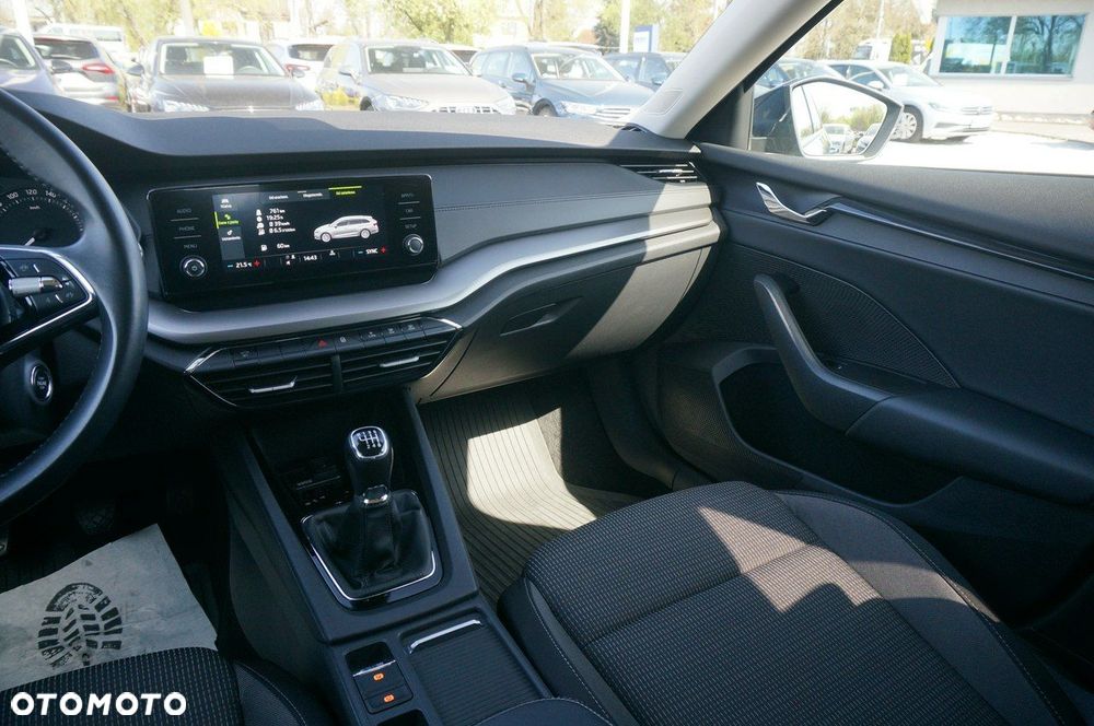 Skoda Octavia 2.0 TDI Ambition - 16