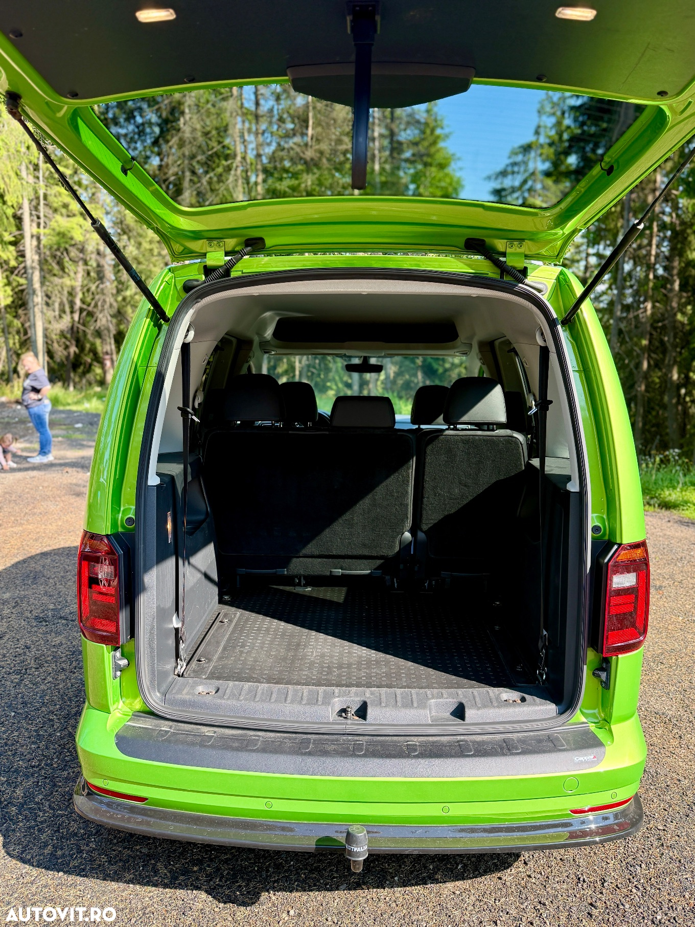 Volkswagen Caddy 2.0 TDI (5-Si.) DSG 4MOTION Highline - 8