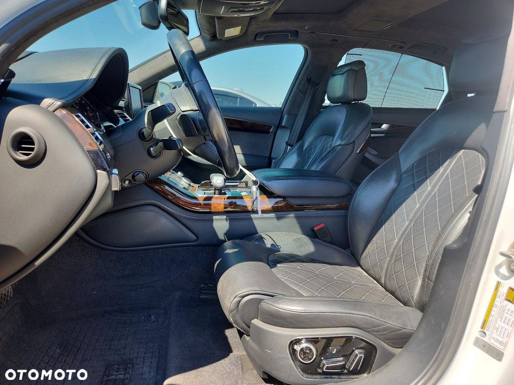Audi A8 4.0 TFSI L Quattro - 7