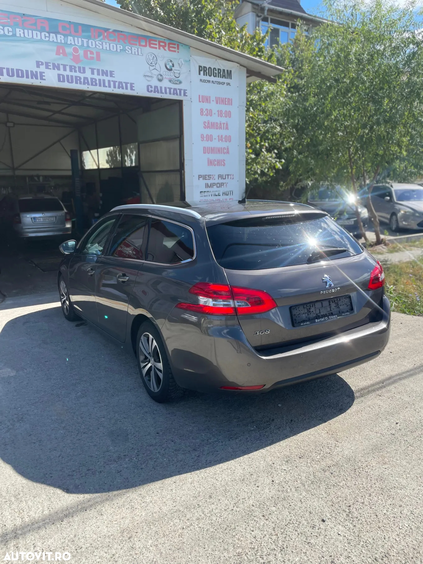 Peugeot 308 1.2 L PureTech Turbo Access - 2