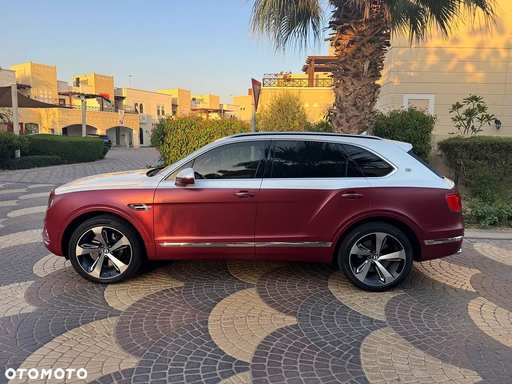 Bentley Bentayga V8 - 2