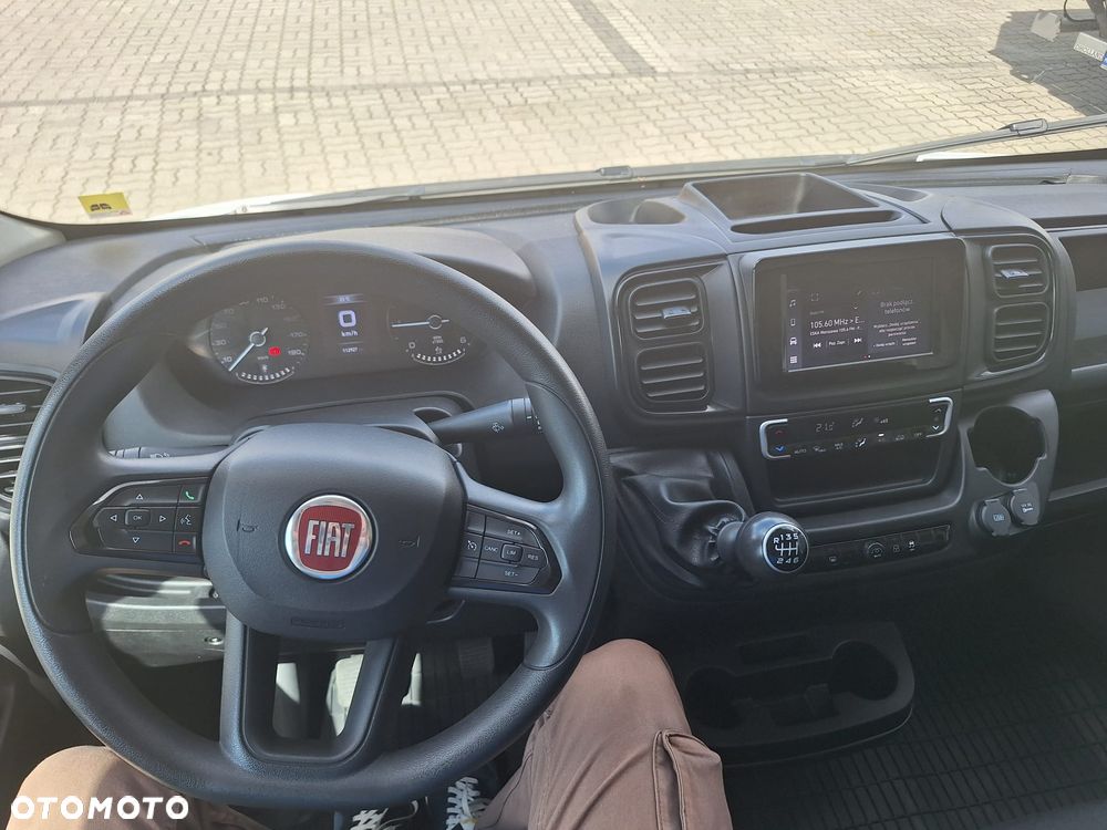 Fiat Ducato kontener z windą 750kg 8EP fv23% leasing krajowy niski przebieg - 16