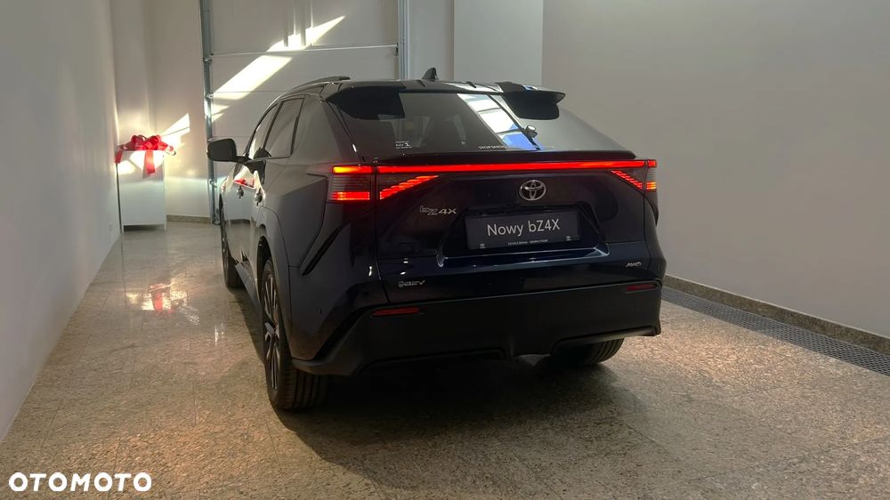 Toyota bZ4X 73.1kWh 4x4 Style - 10