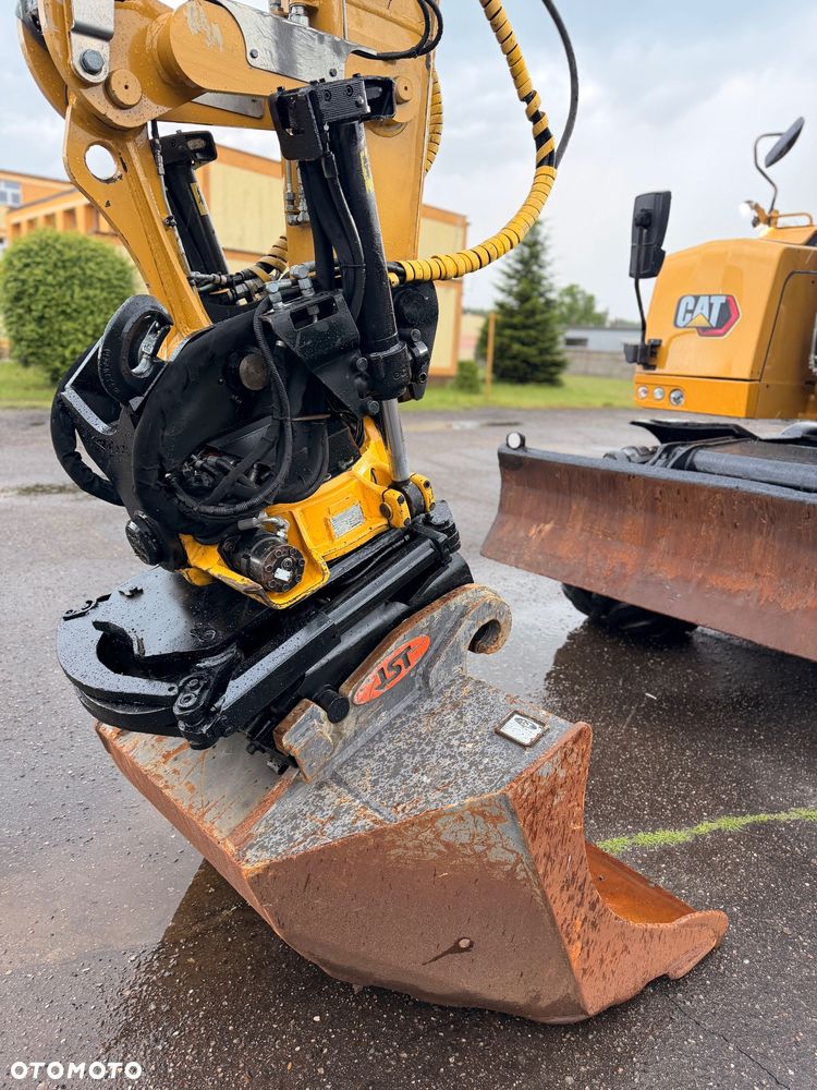 Caterpillar M317F - 5