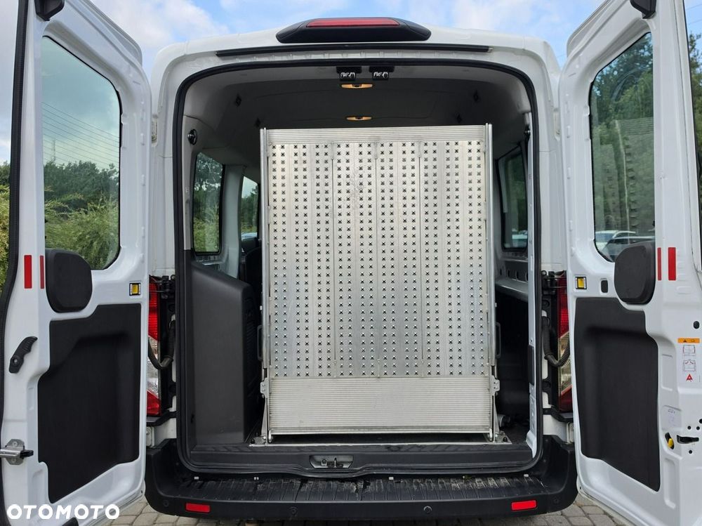 Ford Transit - 14