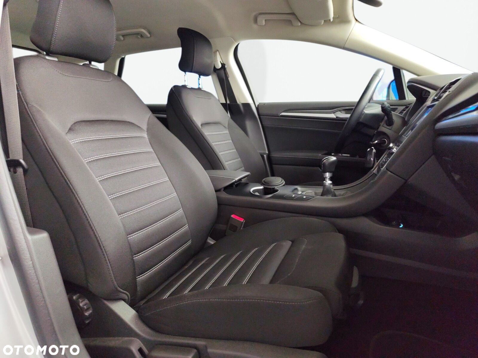Ford Mondeo - 19