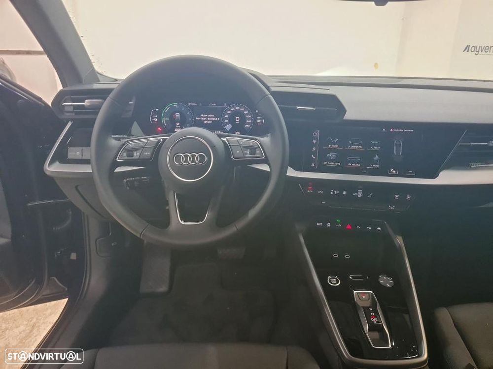 Audi A3 Sportback 40 TFSIe - 8