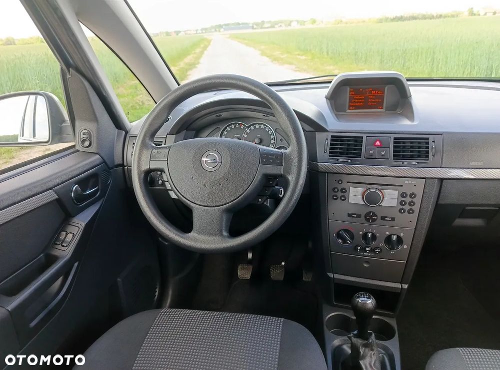 Opel Meriva 1.6 16V Easytronic Cosmo - 18