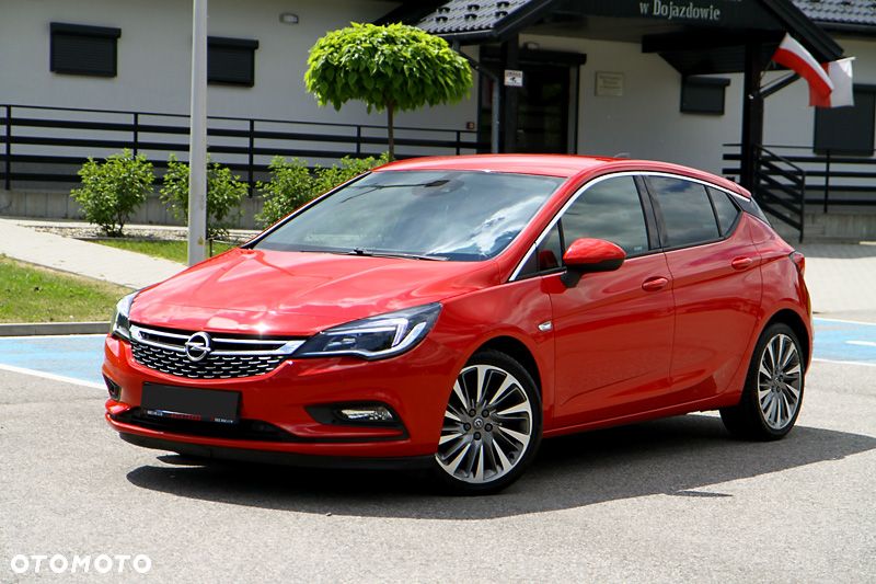 Opel Astra 1.6 D Start/Stop Dynamic - 1