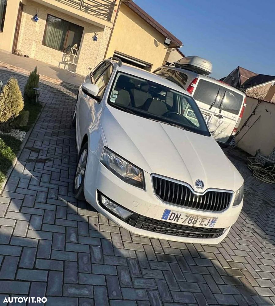 Skoda Octavia 1.6 TDI Ambiente 4x4 - 5