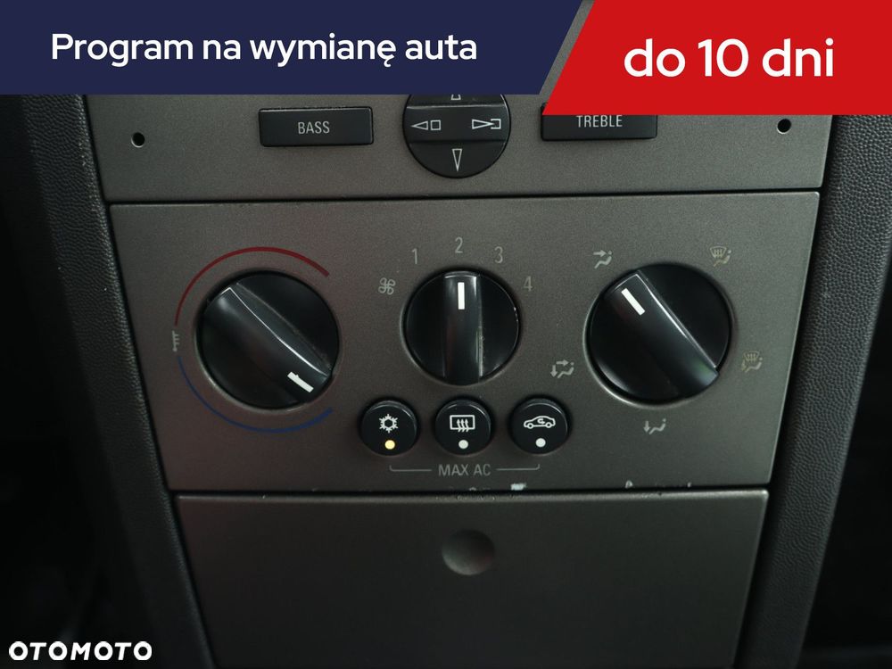 Opel Meriva - 18