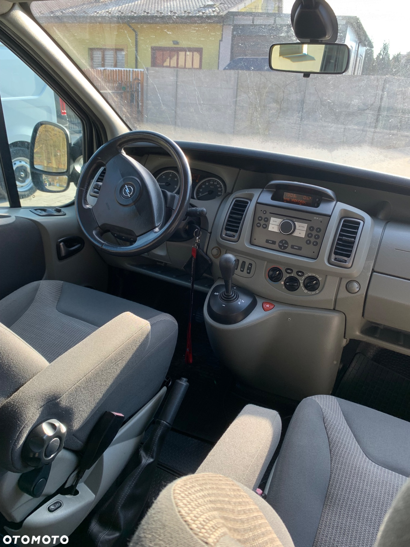 Opel Vivaro - 6