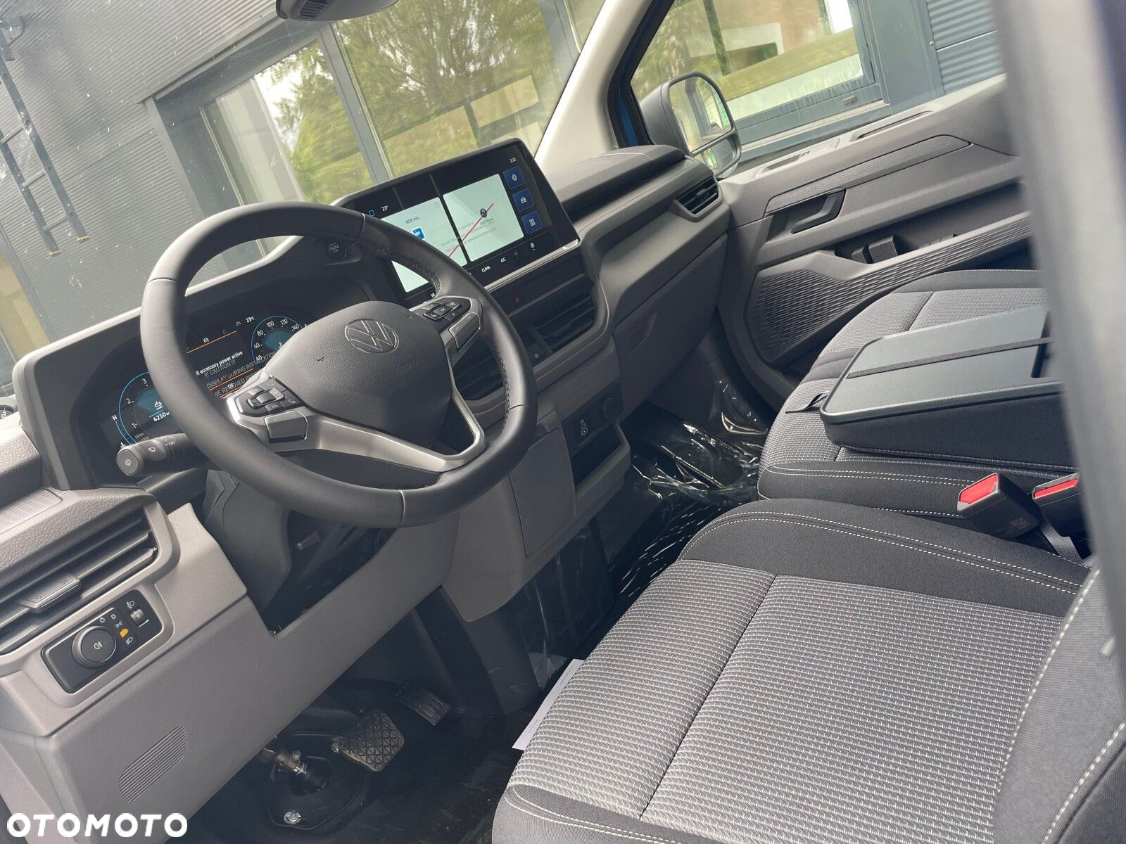 Volkswagen Transporter 2.0 TDI 150 KM 8-automat L1 - 8