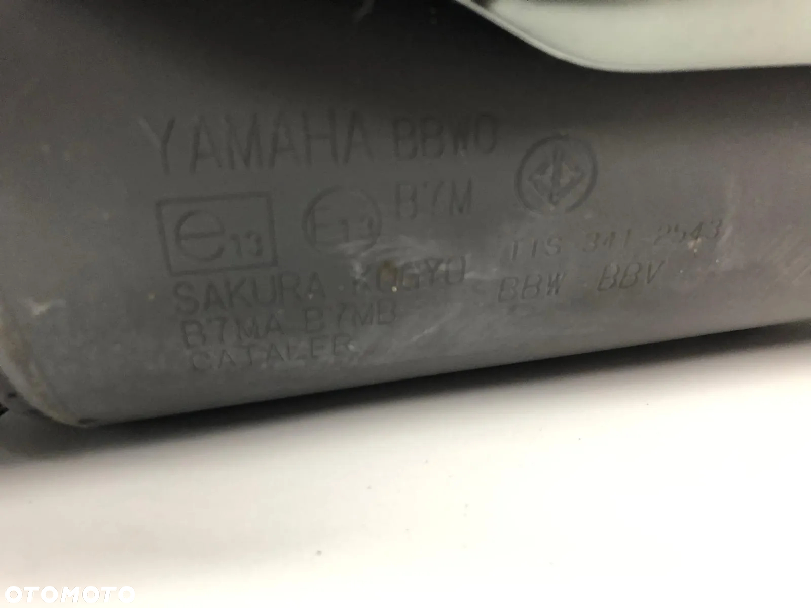 Yamaha T-MAX 560 Tłumik Wydech - 6