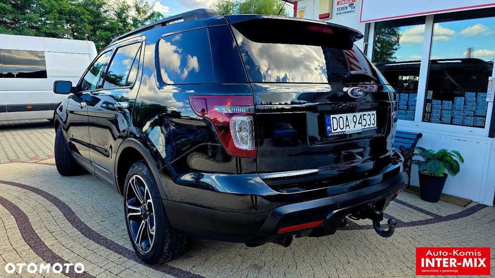 Ford Explorer - 25