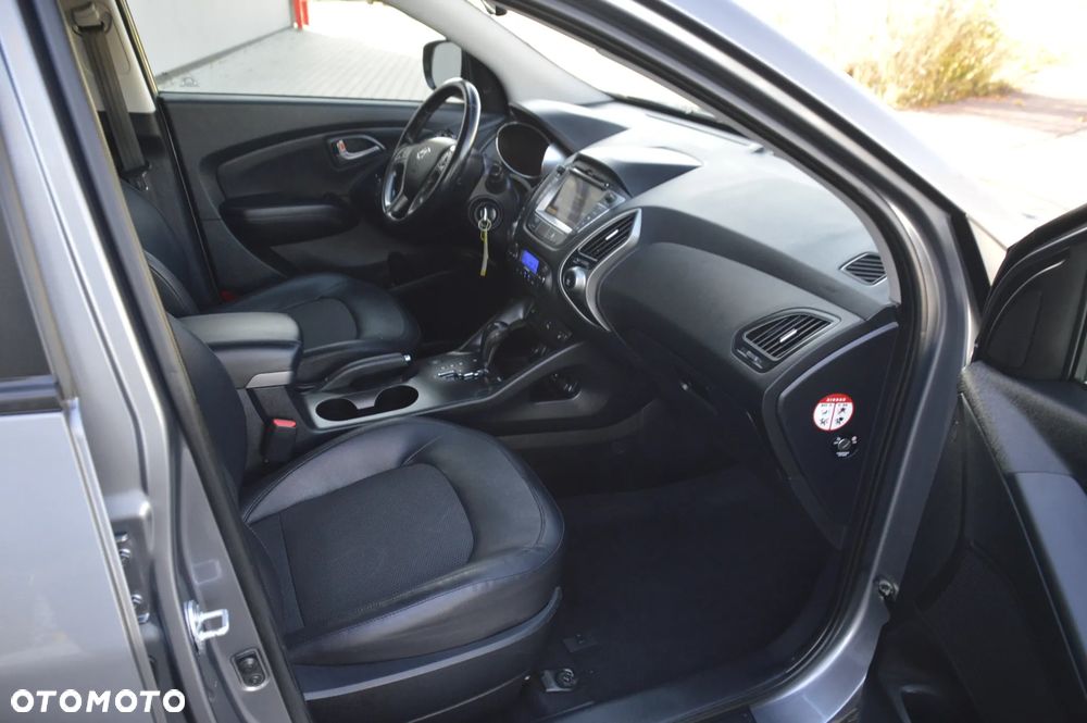 Hyundai ix35 2.0 CRDi 4WD Automatik Style - 33