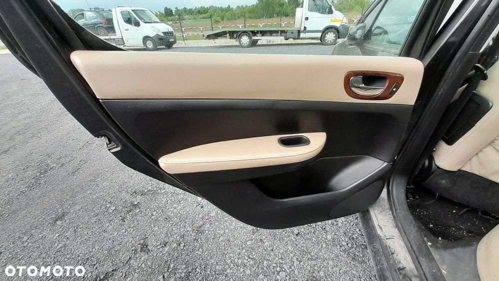 PEUGEOT 307 WNĘTRZE SKÓRA KANAPA FOTELE BOCZKI  nr. 27/5 - 8