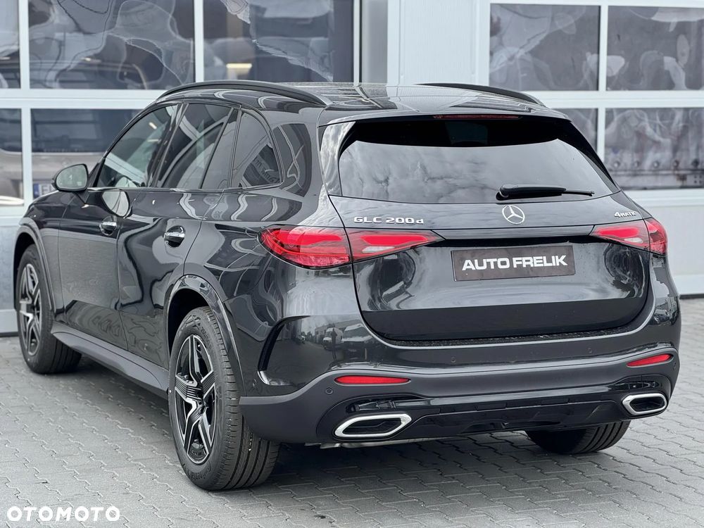 Mercedes-Benz GLC 200 d mHEV 4-Matic AMG Line - 12