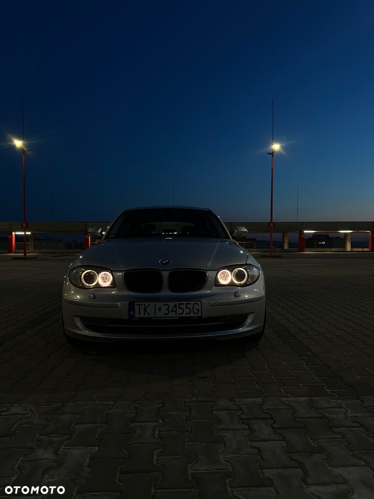 BMW Seria 1 116d DPF - 4