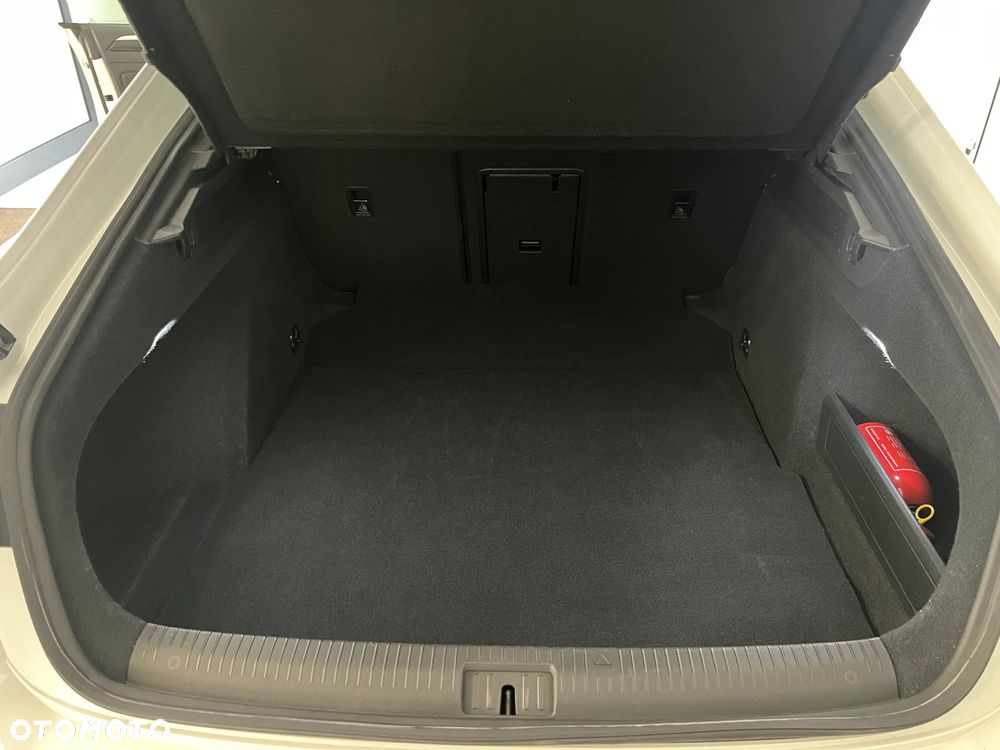 Volkswagen Arteon 2.0 TDI 4Motion R-Line DSG - 33