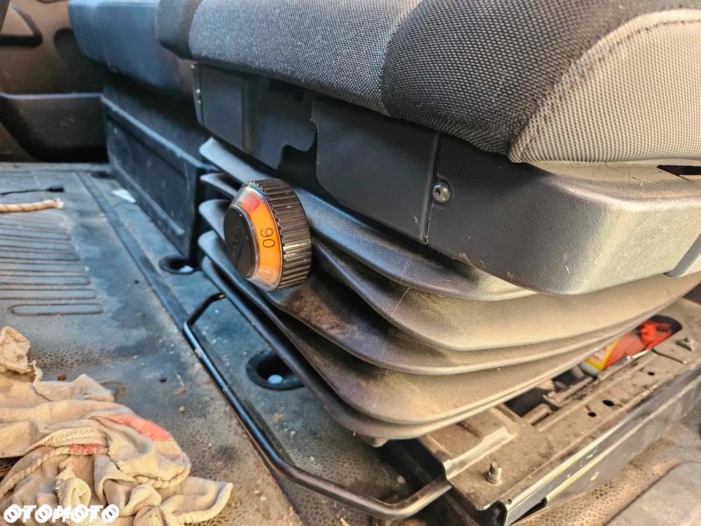 Renault MASTER 2.3 DCI 165kM 4x4 napęd - 19