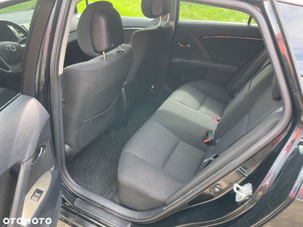 Toyota Avensis 2.2 D-4D Sol Plus NAVI - 14