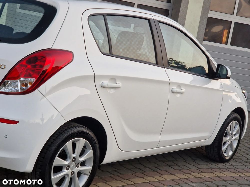 Hyundai i20 1.25 Style - 11