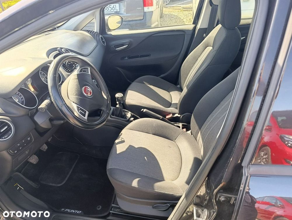 Fiat Punto - 11