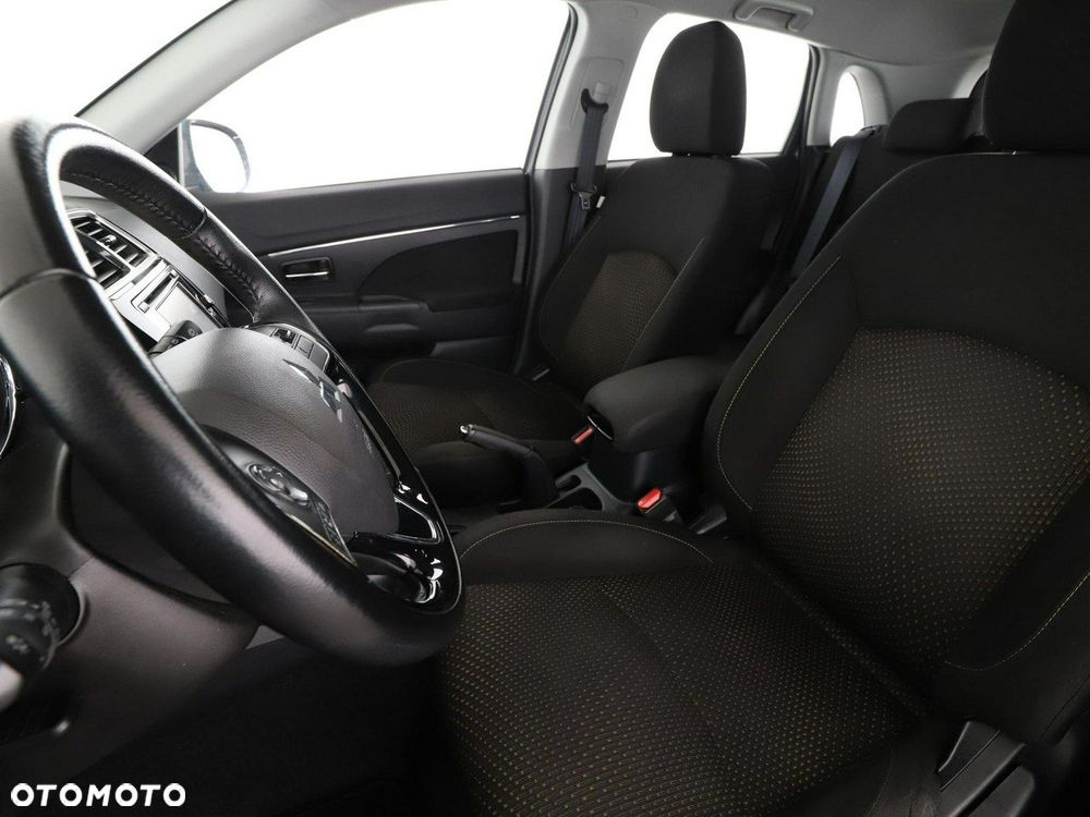 Mitsubishi ASX 1.6 2WD SUV-Star - 14