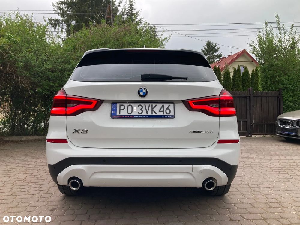 BMW X3 xDrive20d Advantage - 6