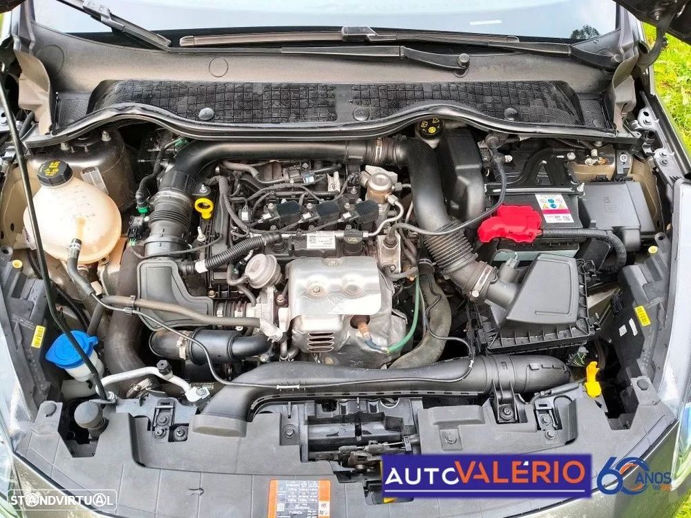 Ford Fiesta 1.0 EcoBoost ST-Line - 36